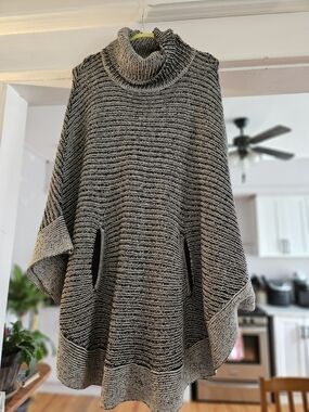 Cozy Turtleneck Poncho Sweater in Black and Cream